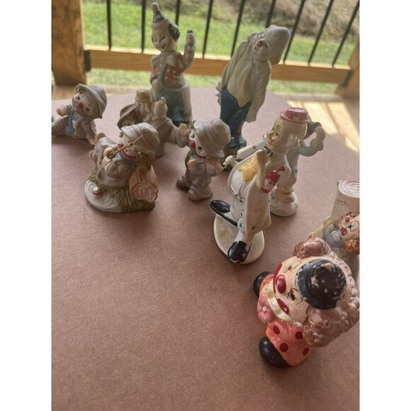 VTG Clown Ceramic Figurines Lot (10) Lil vegabond Originals By Erika Enesco Used - Picture 5 of 8